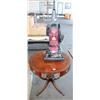 Image 1 : Bissell Vacuum & Round Table