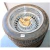 Image 2 : 15" Wire Rims 5 Lug Universal w/Tires