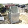 Image 1 : LARGE METAL VENT