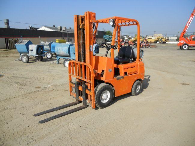 1977 Datsun FG103 Forklift