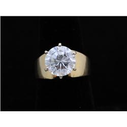 Lady's CZ Ring set in 14kt yellow gold