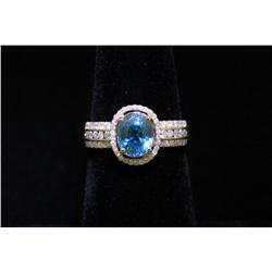 * Lady's Diamond & Blue Zircon 14kt Gold Ring