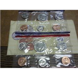 1990 US Mint UNC Set P/D