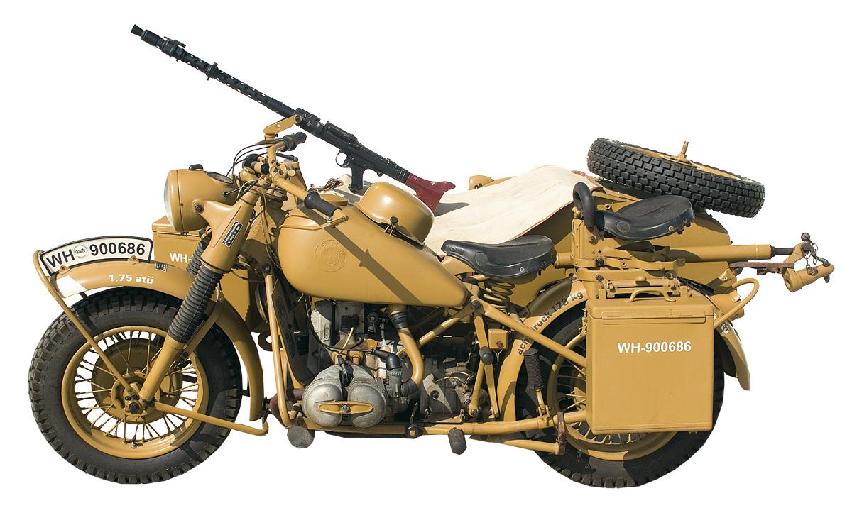 KU103 Waffen SS R75 Motorcycle with Sidecar Version A - with 2 figures KU103 Waffen SS R75 Motorcycle with Sidecar Version A - with 2 figures