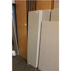3 Plastic Folding Tables