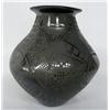 Image 2 : Mata Ortiz Black on Black Jar by I Sandoval