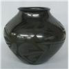 Image 2 : Mata Ortiz Black Lizard Pot by Mario Olivas