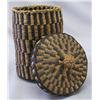 Image 2 : 1900s Hupa/Yurok Native American Lidded Basket