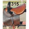 Image 1 : ladies side saddle, good condition
