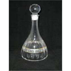 CRYSTAL WINE DECANTER - GOLD & WHITE