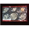 Image 2 : 556. 1974 Denver U.S. Mint Set in red cellophane.