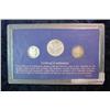 Image 2 : 568. Barber Coin Collection. 2-Dimes and Quarter. In Nice Display Case.