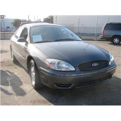 2004 Ford Taurus SES