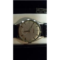 14K Gold Vintage Benrus Mens Watch