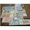Image 2 : 10 WORLD CURRENCIES WITH BIRDS AND ANIMALS