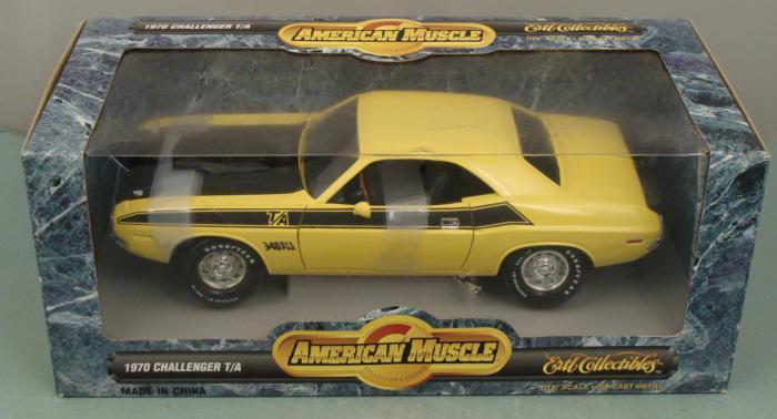 Dodge Challenger R/T 1970 Rouge ERTL 1/18 American Muscle 32016 Miniature