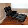 Image 3 : HERMAN MILLER LEATHER CHAIR w OTTOMAN