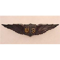 WW1 US AERO AVIATOR TIFFANY PILOT WING PINBACK - M
