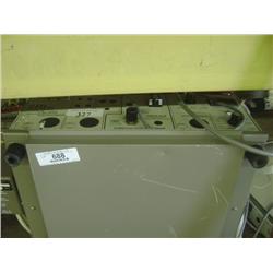 SRI 8610 GAS CHROMOTOGRAPH