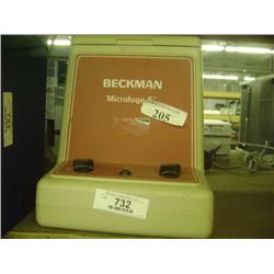 BECKMAN MICROFUGE E