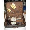 Image 1 : Travel dresser set