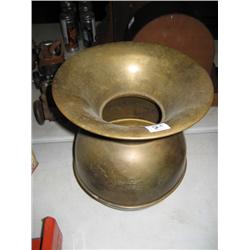Spittoon