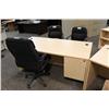 Image 2 : Maple 66" Executive Desk