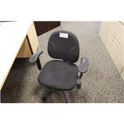 Black Adjustable Ergonomic Task Chair
