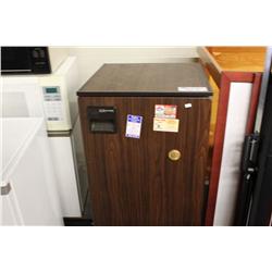 Emerson Bar Fridge
