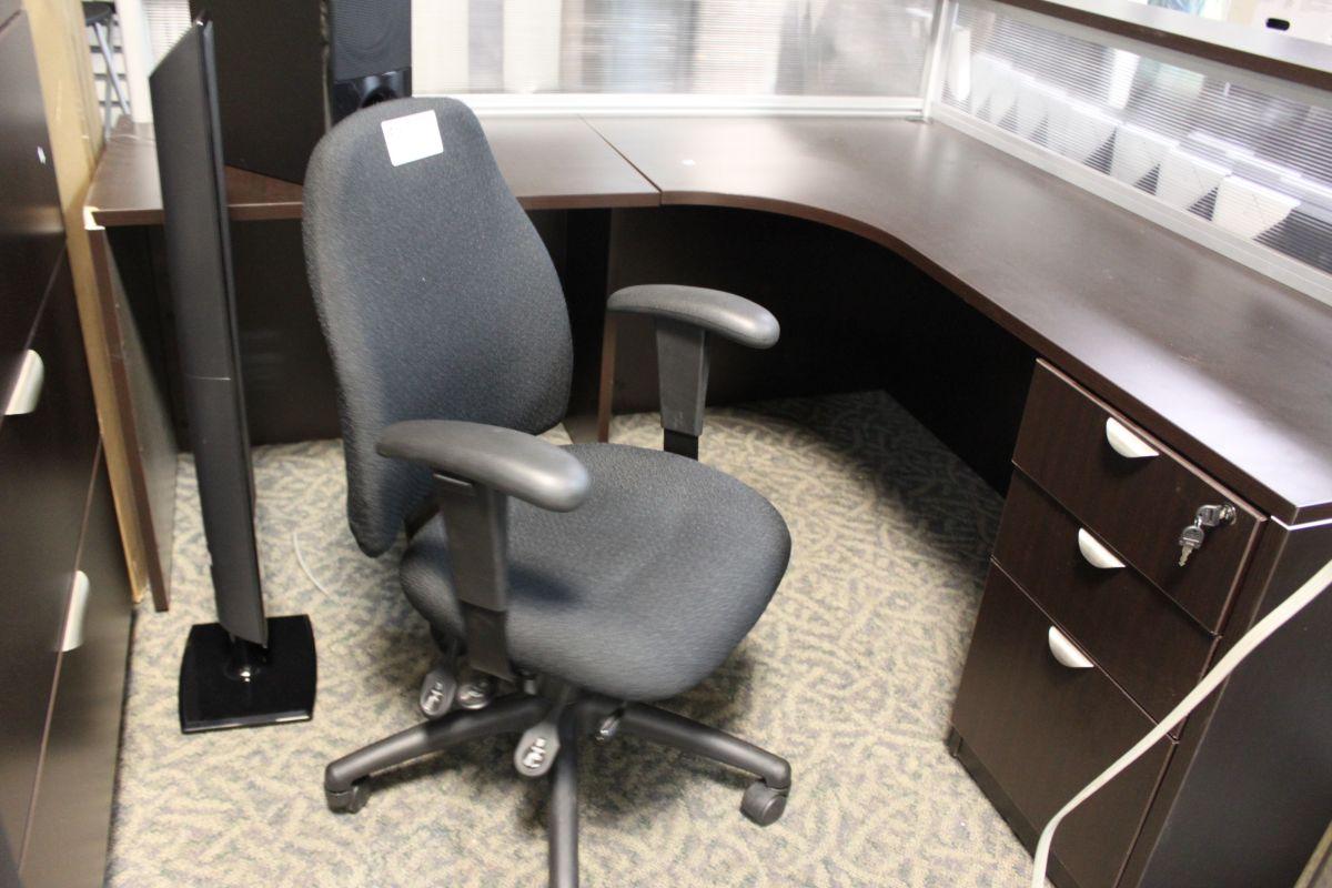 Global Obus Forme Mod 4432 Ergonomic - Able Auctions