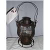 Image 1 : CHICAGO CLEVELAND CINCINNATI &ST. LOUIS RY, 4 1/2"  CLEAR GLOBE, DIETZ LAMP    