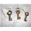 Image 1 : THREE BRASS KEYS: ERIE RR, NO  NAME, MO PAC    