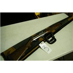 BENELLI Competition 12 ga--26  barrel--3  chamber--with case--very nice