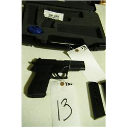 Sig Sauer  220 .45 Automatic--LIKE NEW in case