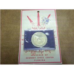 SOUVENIR MEDAL KENNEDY SPACE CENTER FL.