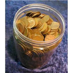 1658. (1000) Mixed date and grade U.S. Wheat Cents.