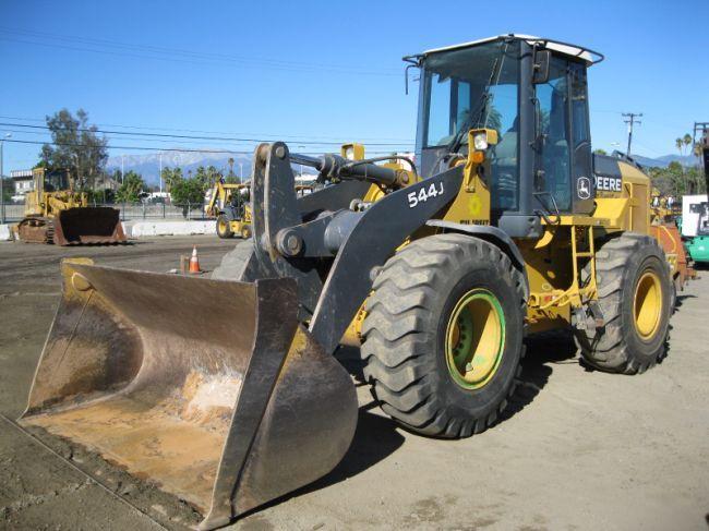 2005 John Deere 544J Wheel Loader