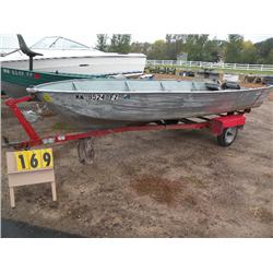 1976 Smokercraft boat w/trailer