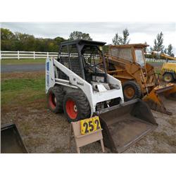 Bobcat 743