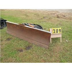 Grouser 6-way skid loader dirt blade