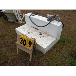 fuel tanks w/pump