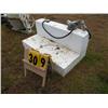 Image 1 : fuel tanks w/pump