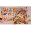 Image 1 : LARGE LOT OF PAPER DOLLS AND CLOTHES - SOME VINTAG