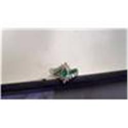 1.25 Ct Diamond & Emerald Ladies Ring, 14K Gold