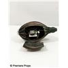 Image 3 : Aeon Flux Pod Quill Movie Props