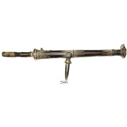 Bronze  lantaka  swivel cannon (ornate), Dutch East Indies, late 1700s-early 1800s, with original yo