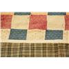 Image 2 : VINTAGE PATCHWORK QUILT C1880