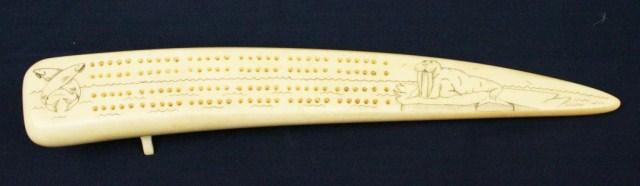 INUIT WALRUS TUSK CRIBBAGE BOARD SCRIMSHAW