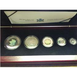 2001 CANADA SILVER MAPLE LEAF HOLOGRAM SET