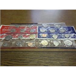 2005 US MINT SET (UNC) P/D